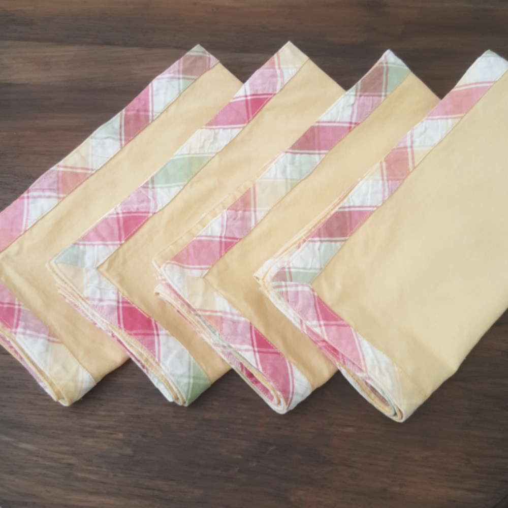 Pottery Barn Cloth Dinner Napkins Set of 4